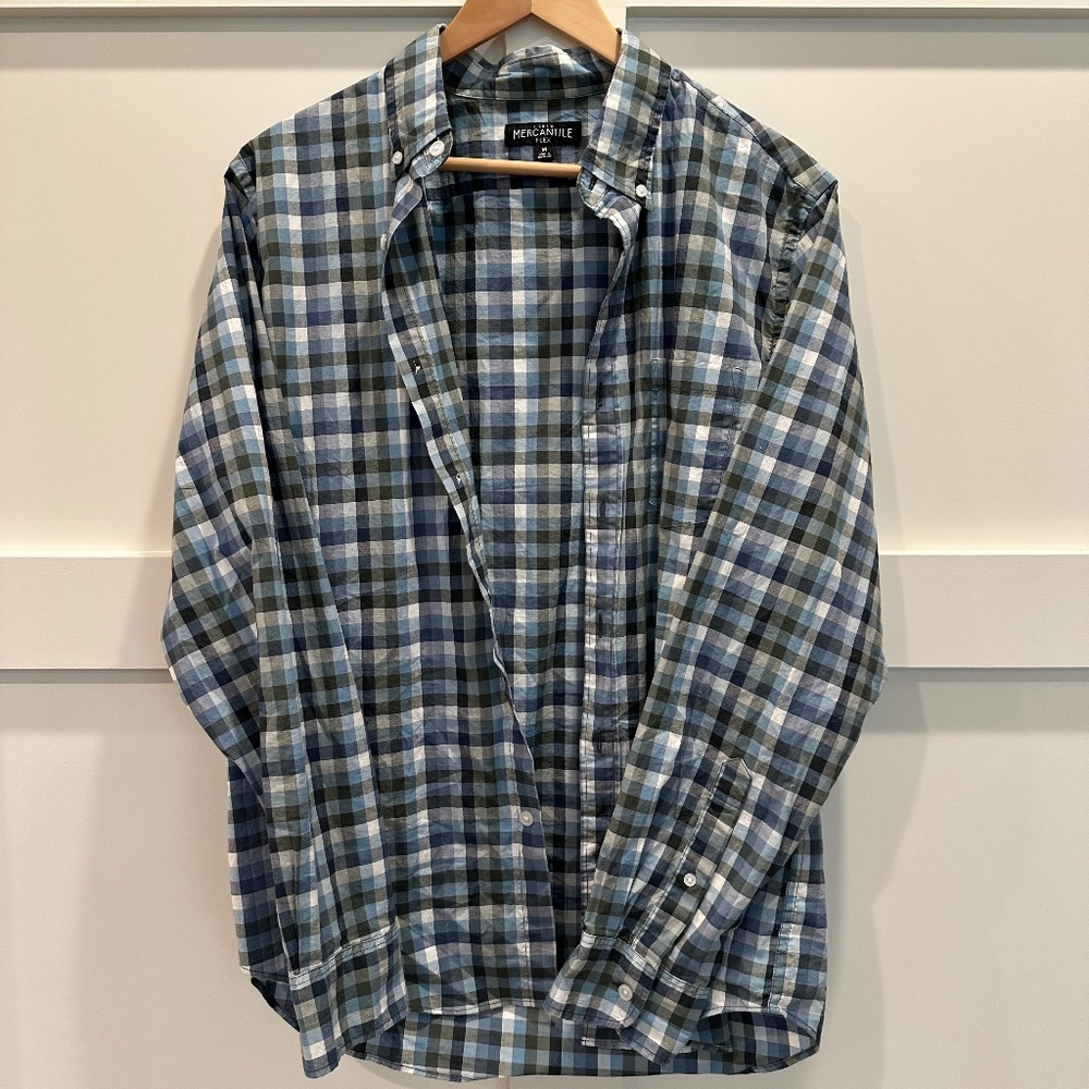 J. Crew Medium Mercantile Flex Men's Button Down